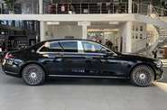 Mercedes-Benz Maybach Base