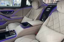 Mercedes-Benz Maybach Base