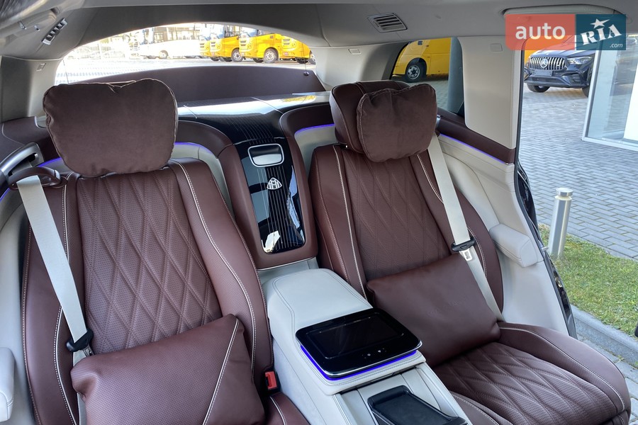 Mercedes-Benz Maybach - фото 82