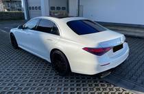 Mercedes-Benz S-Class Base