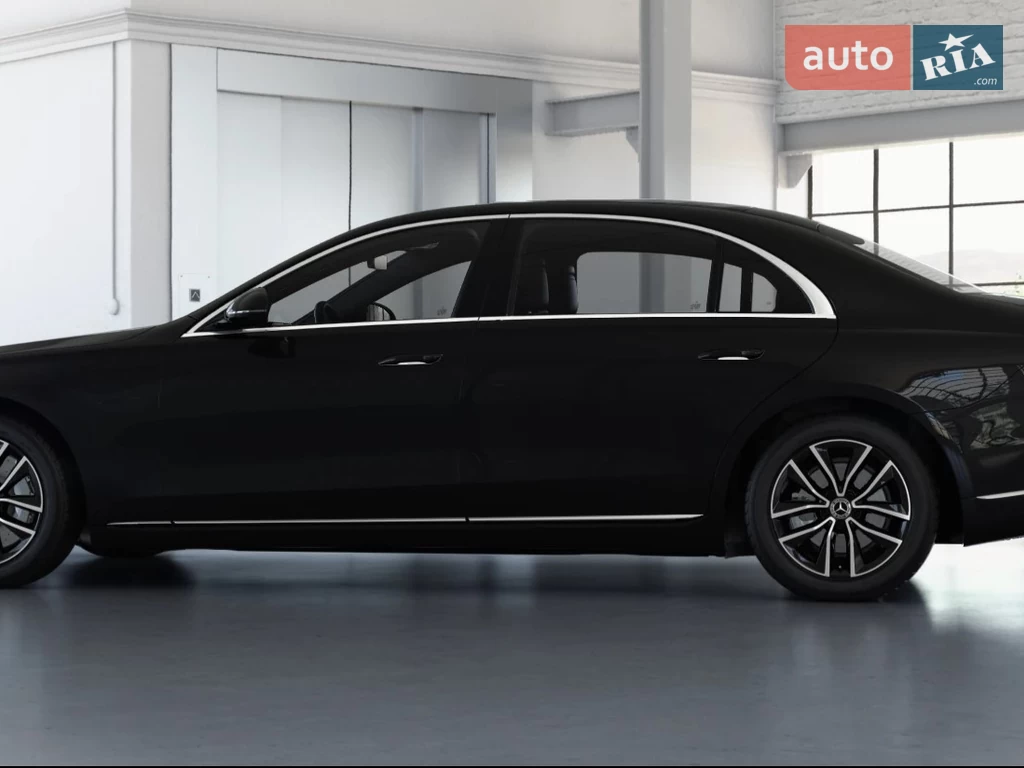 Mercedes-Benz S-Class Base