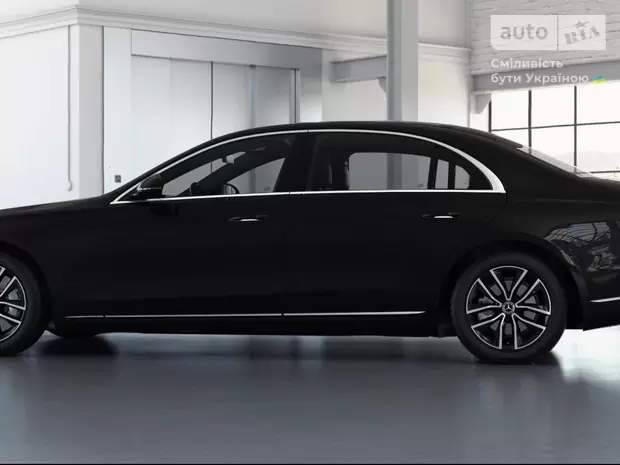 Mercedes-Benz S-Class Base