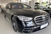 Mercedes-Benz S-Class Base