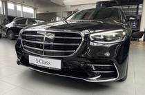 Mercedes-Benz S-Class Base