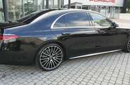 Mercedes-Benz S-Class Base