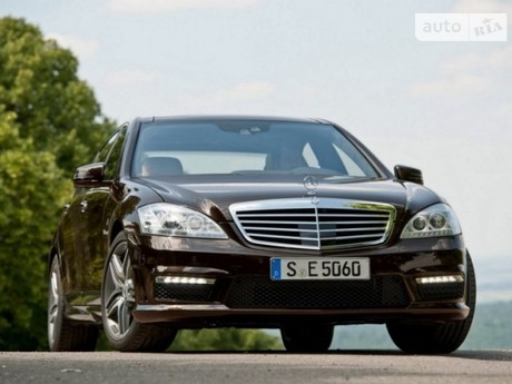 Mercedes-Benz S-Class 1999