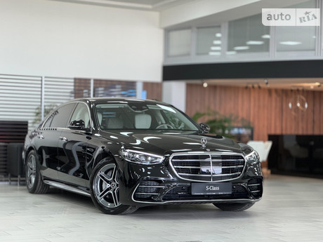 Mercedes-Benz S-Class 2023