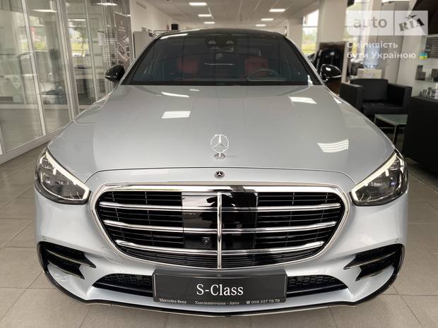 Mercedes-Benz S-Class 2025