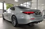Mercedes-Benz S-Class Base