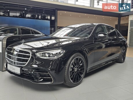 Mercedes-Benz S-Class 2025
