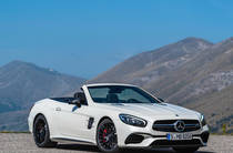 Mercedes-Benz SL-Class Base