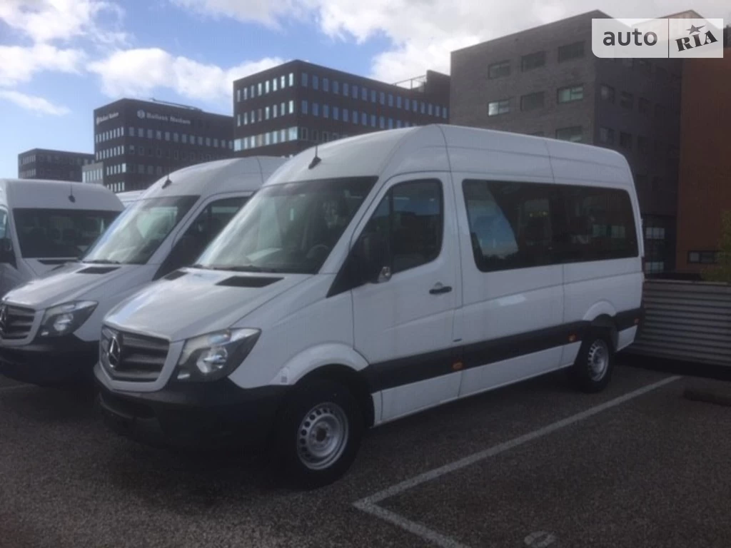 Mercedes-Benz Sprinter пас Base