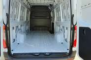 Mercedes-Benz Sprinter Base