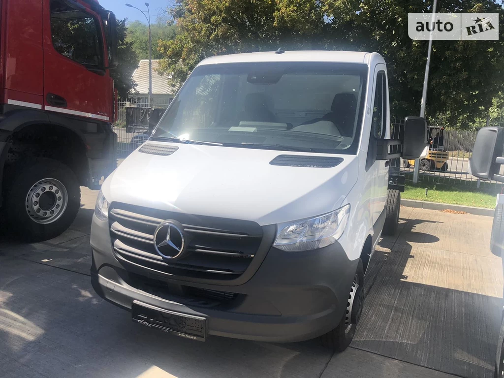 Mercedes-Benz Sprinter Base