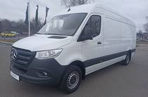 Mercedes-Benz Sprinter Base