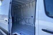 Mercedes-Benz Sprinter Base