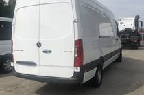 Mercedes-Benz Sprinter Base