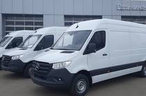 Mercedes-Benz Sprinter Base