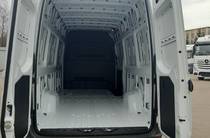 Mercedes-Benz Sprinter Base