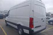 Mercedes-Benz Sprinter Base