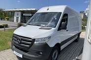 Mercedes-Benz Sprinter Base