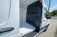 Mercedes-Benz Sprinter Base