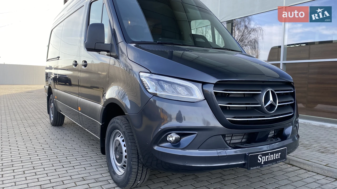 Mercedes-Benz Sprinter Base