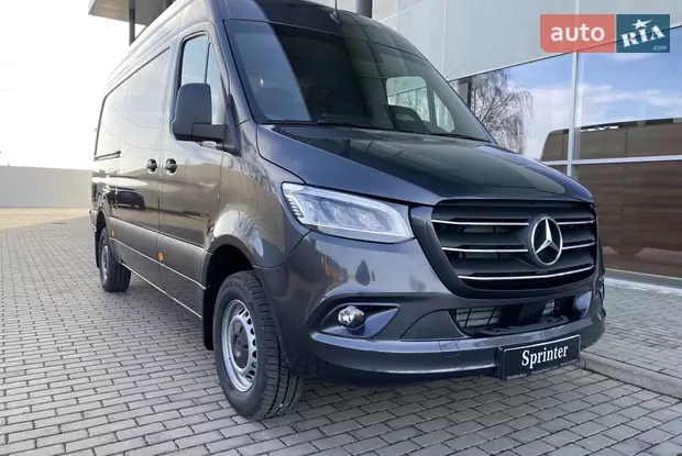 Mercedes-Benz Sprinter Base