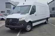 Mercedes-Benz Sprinter Base
