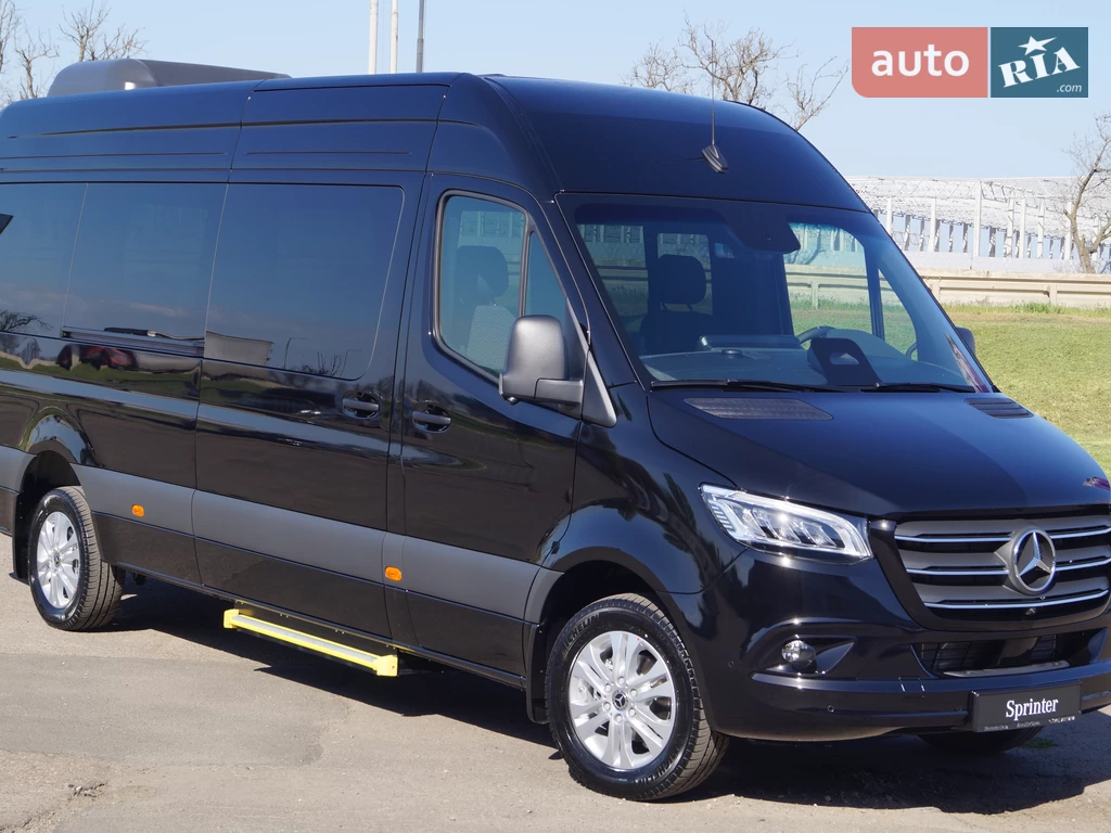 Mercedes-Benz Sprinter Base