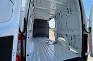 Mercedes-Benz Sprinter Base