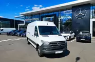 Mercedes-Benz Sprinter Base