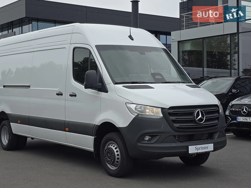 Mercedes-Benz Sprinter Base