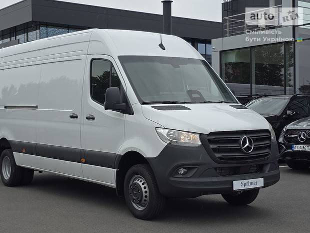 Mercedes-Benz Sprinter 2025