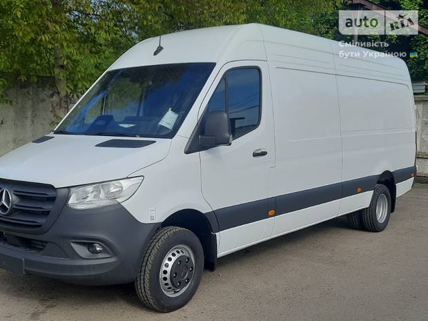 Mercedes-Benz Sprinter 2025
