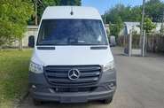 Mercedes-Benz Sprinter Base