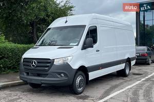 Mercedes-Benz Sprinter Base