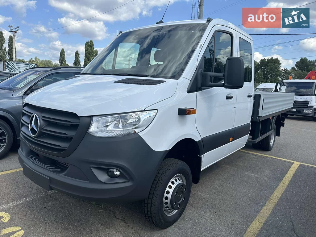Mercedes-Benz Sprinter Base