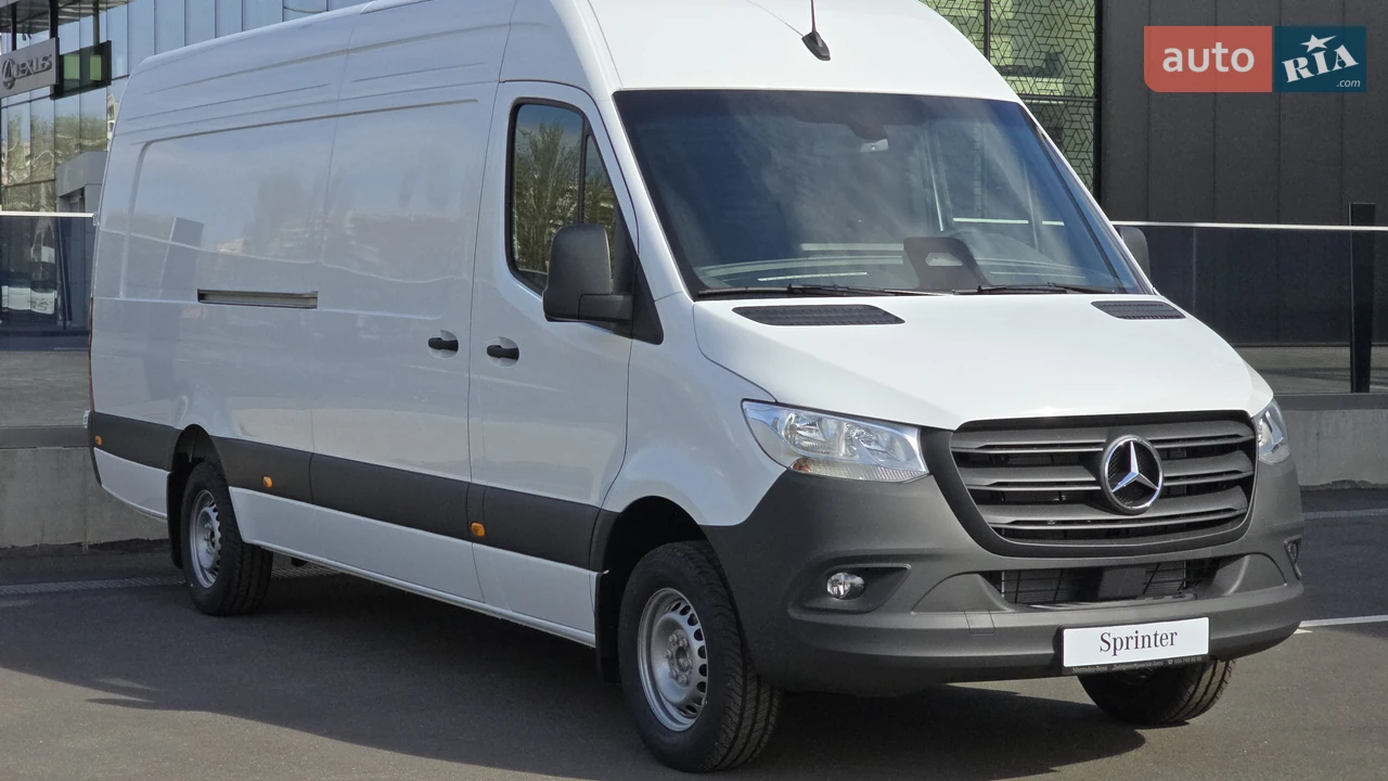 Mercedes-Benz Sprinter Base
