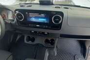 Mercedes-Benz Sprinter Base