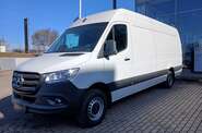 Mercedes-Benz Sprinter Base