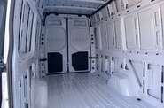 Mercedes-Benz Sprinter Base
