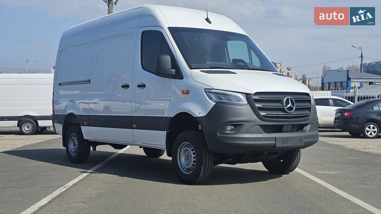 Mercedes-Benz Sprinter Base