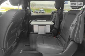 Mercedes-Benz V-Class 2025 AMG Line