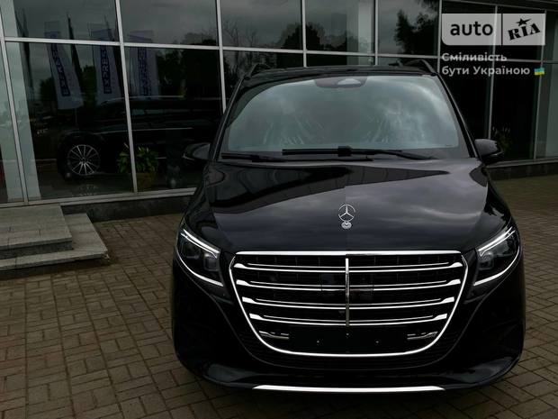 Mercedes-Benz V-Class 2025