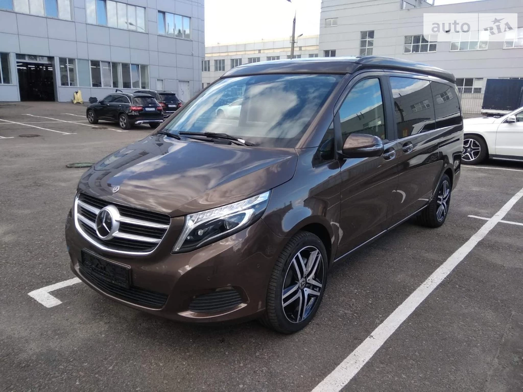 Mercedes-Benz V-Class Base