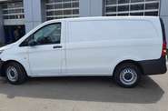 Mercedes-Benz Vito Base