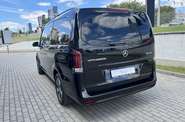 Mercedes-Benz Vito Base