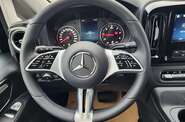 Mercedes-Benz Vito Base