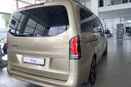 Mercedes-Benz Vito Base